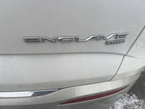 Used 2018 Buick Enclave Premium w/ Experience Buick Package image 6
