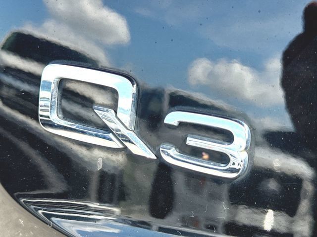 Used 2017 Audi Q3 2.0T Prestige w/ Prestige Package AWD/4WD image 33
