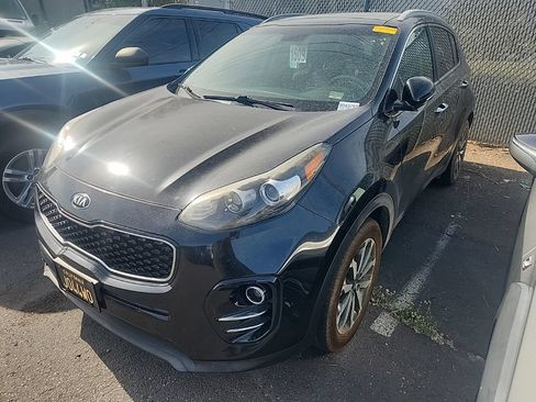 Used 2017 Kia Sportage EX w/ EX Premium Package FWD image 3