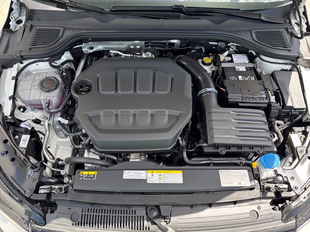 New 2026 Volkswagen GTI SE FWD image 25