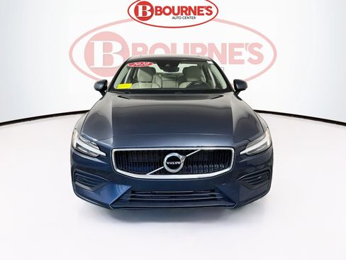 Used 2020 Volvo S60 T6 Momentum w/ Protection Package AWD/4WD image 7