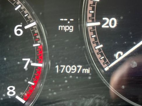 Used 2023 MAZDA CX-30 AWD 2.5 S w/ Preferred Package image 18