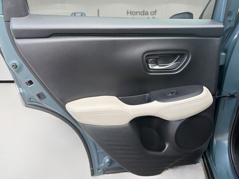 Used 2024 Honda HR-V LX image 25