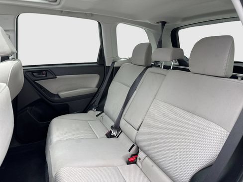 Used 2016 Subaru Forester 2.5i Premium AWD/4WD image 37