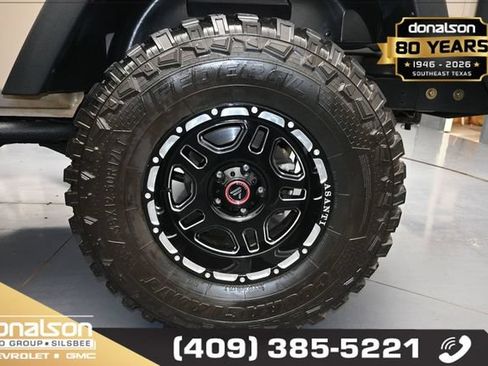 Used 2016 Jeep Wrangler Sport AWD/4WD image 12