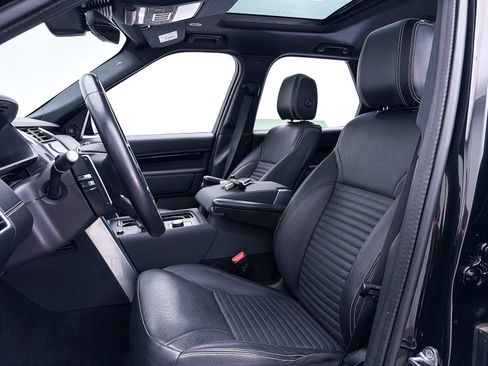 Used 2023 Land Rover Discovery S R-Dynamic AWD/4WD image 6