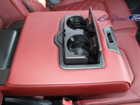 Used 2023 Audi SQ8 Prestige image 14