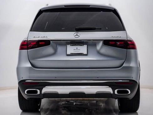 Used 2025 Mercedes-Benz GLS 450 4MATIC image 7