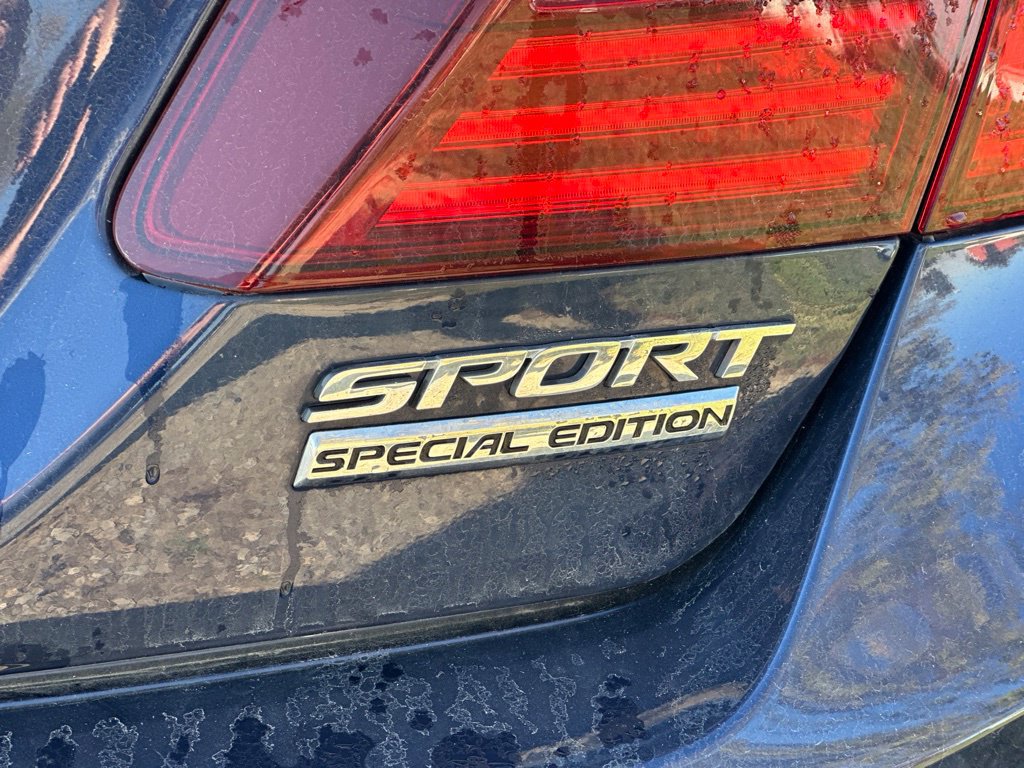 Used 2017 Honda Accord Sport Special Edition image 4