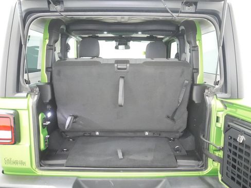 Used 2025 Jeep Wrangler Sport AWD/4WD image 20