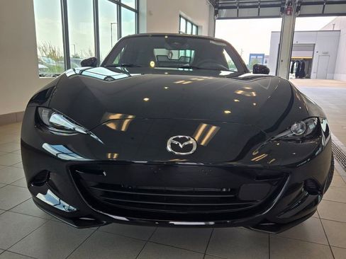 Used 2025 MAZDA MX-5 Miata Grand Touring RWD image 2
