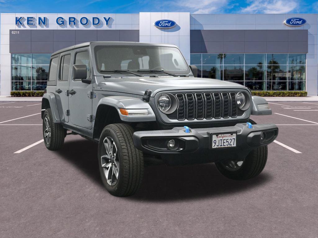 Used 2024 Jeep Wrangler Unlimited AWD/4WD image 20