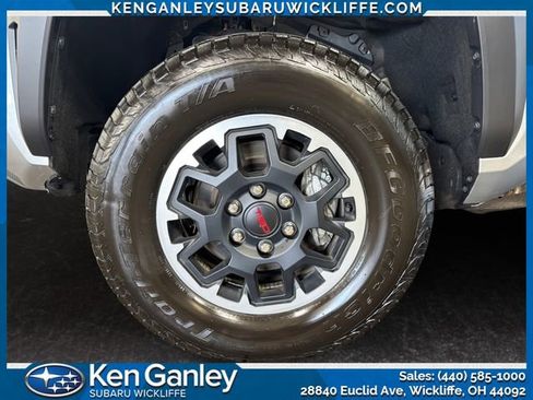 Used 2025 Toyota Tacoma TRD Off-Road AWD/4WD image 25