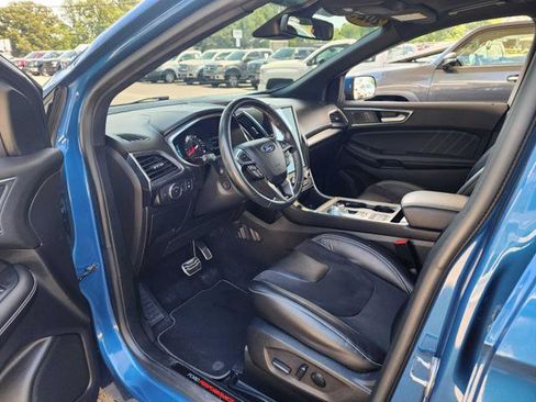 Used 2021 Ford Edge ST w/ Equipment Group 401A AWD/4WD image 10