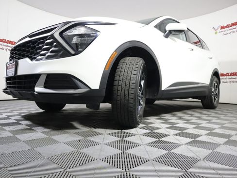 Used 2023 Kia Sportage LX image 26