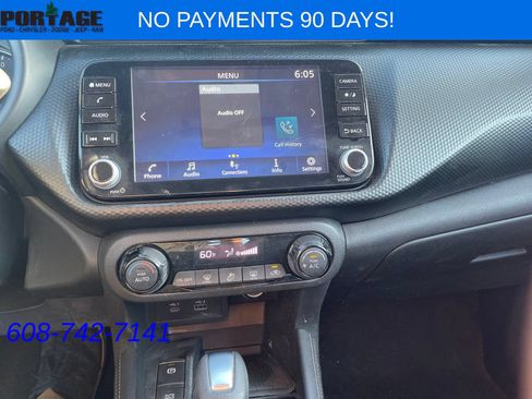 Used 2022 Nissan Kicks SV FWD image 16