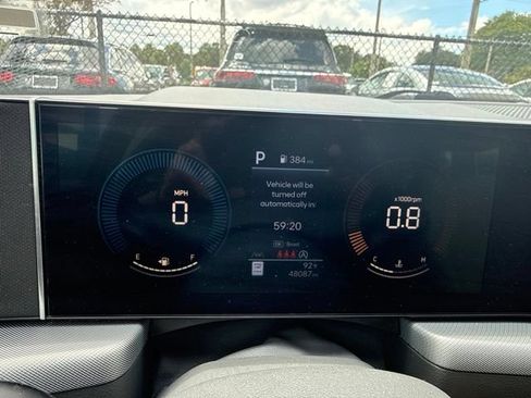 Used 2025 Hyundai Sonata SE FWD image 5