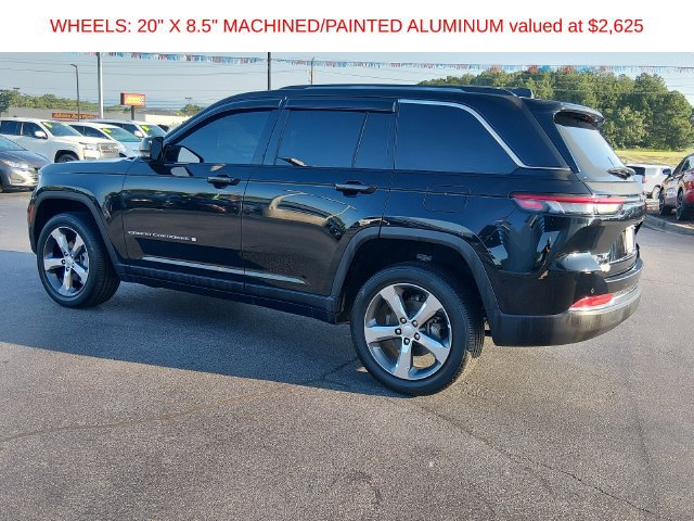 Used 2024 Jeep Grand Cherokee Limited AWD/4WD image 5
