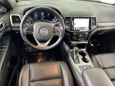 Used 2022 Jeep Grand Cherokee Limited image 23