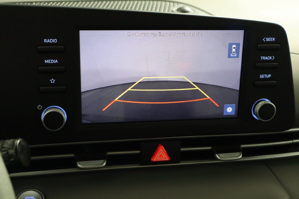 Used 2023 Hyundai Elantra SEL w/ Cargo Package FWD image 34
