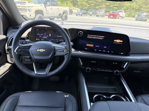 New 2026 Chevrolet Tahoe LS w/ LS Custom Edition AWD/4WD image 24