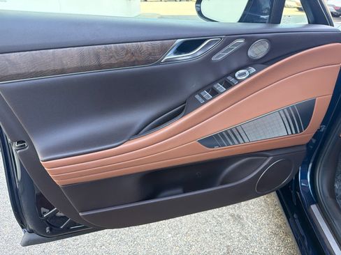 Used 2021 Genesis G80 3.5T image 11