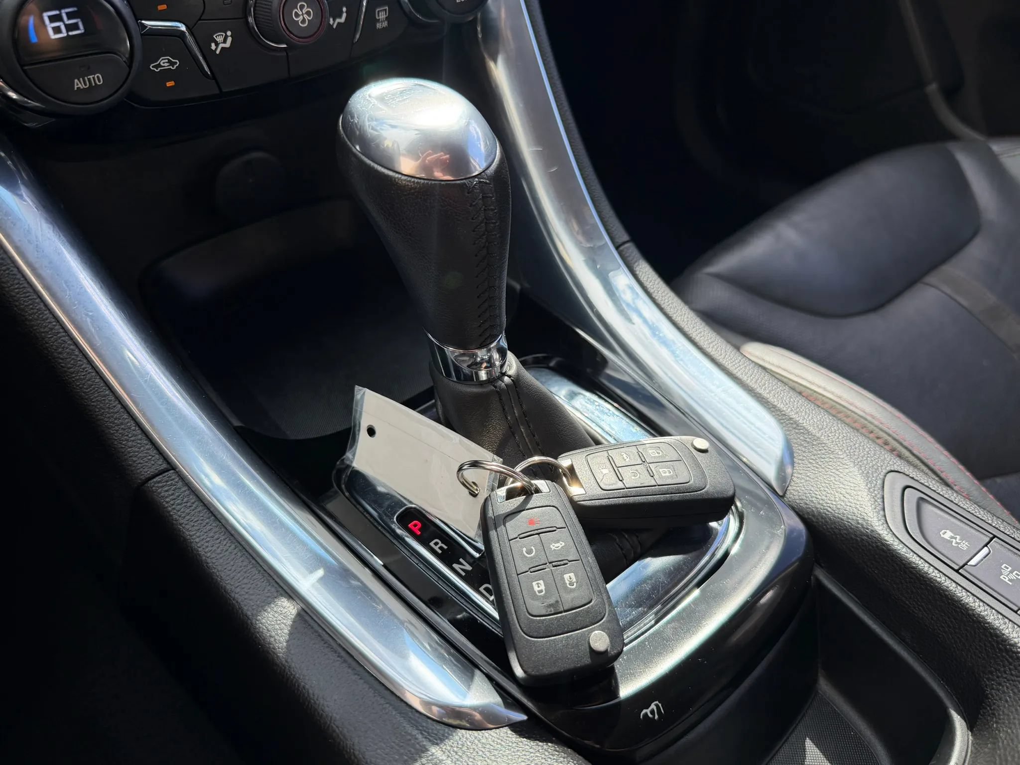 Used 2014 Chevrolet SS RWD image 21