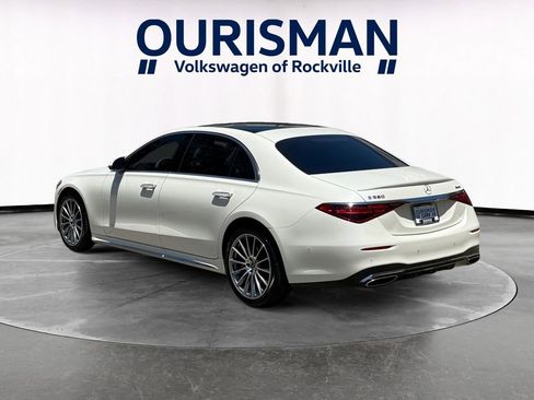 Used 2023 Mercedes-Benz S 580 4MATIC Sedan image 4