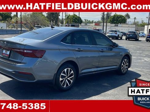 Used 2025 Volkswagen Jetta S FWD image 5