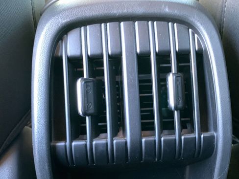 Used 2025 Hyundai Kona SEL image 24