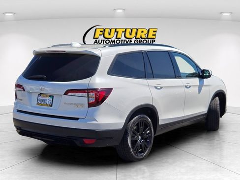 Used 2022 Honda Pilot Black Edition image 4
