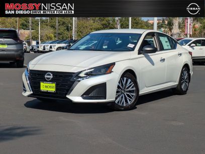 New 2025 Nissan Altima 2.5 SV