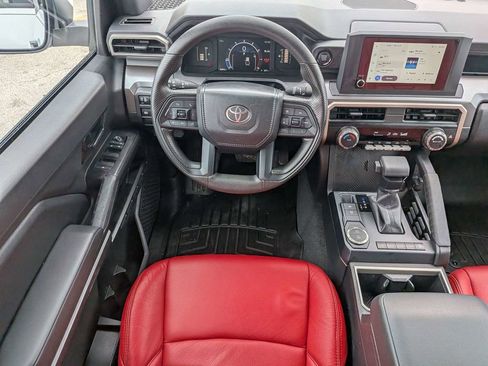 Used 2024 Toyota Tacoma SR5 RWD image 17
