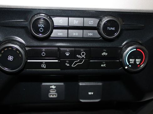 Used 2024 Ford F250 XL w/ STX Appearance Package AWD/4WD image 45