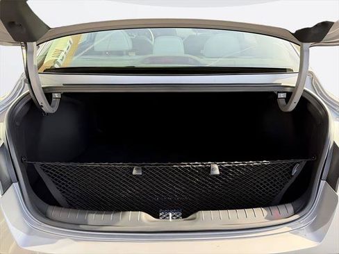 New 2026 Hyundai Elantra Limited image 10