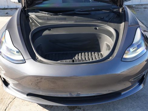 Used 2022 Tesla Model 3 Long Range image 8