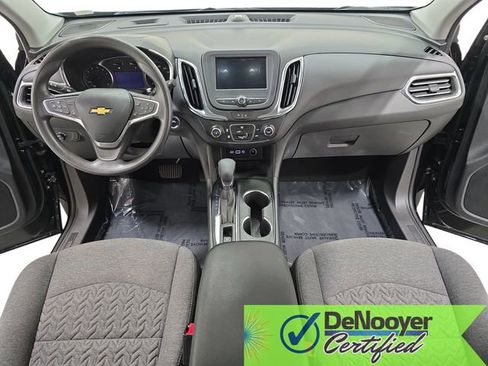 Used 2022 Chevrolet Equinox LT w/ LPO, Floor Liner Package image 9