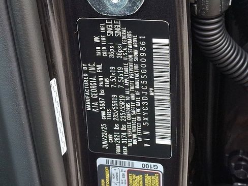 New 2025 Kia EV6 Light w/ Light LR Technology Package image 19