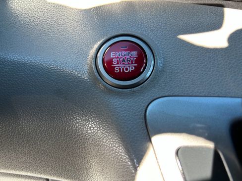 Used 2014 Honda Odyssey EX-L image 32