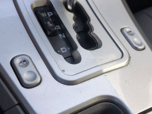 Used 2004 Chrysler Crossfire Coupe image 22