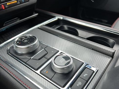 Certified 2020 Ford Expedition Limited w/ Equipment Group 303A image 28