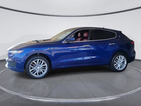 Used 2019 Maserati Levante AWD/4WD image 6