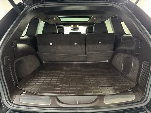 Used 2017 Jeep Grand Cherokee Summit w/ Platinum Series Group image 36