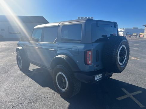 Used 2022 Ford Bronco Badlands image 6