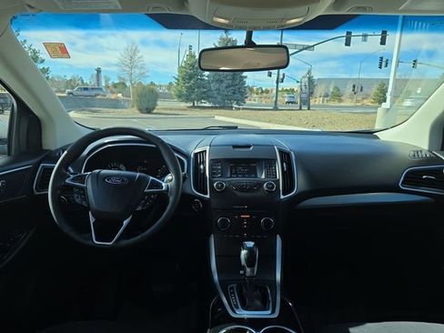 Used 2017 Ford Edge SEL image 16