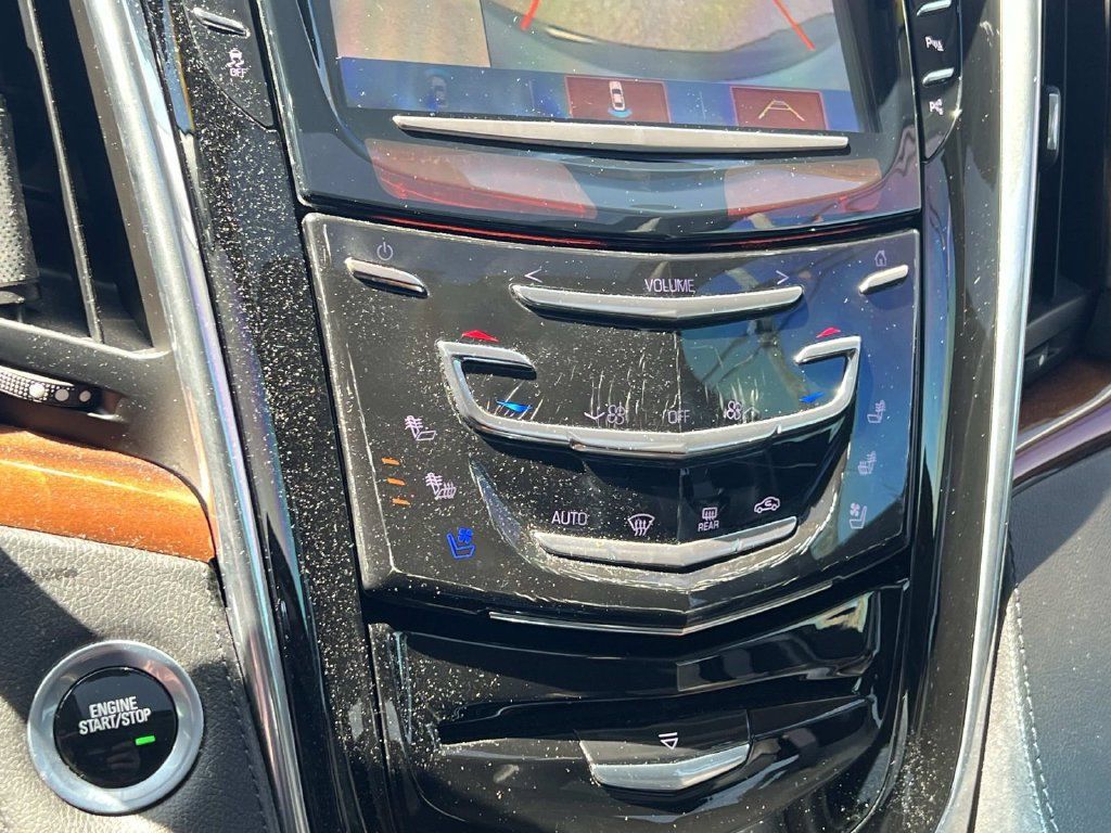 Used 2017 Cadillac Escalade Premium Luxury AWD/4WD image 23