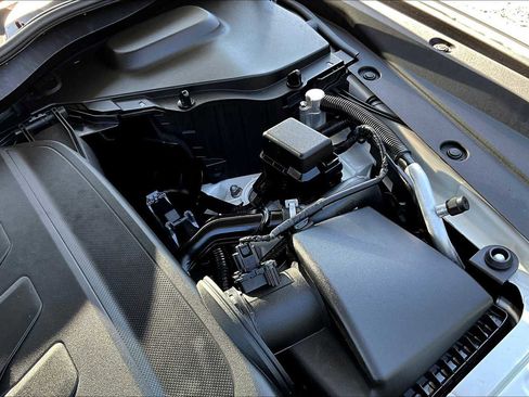 Used 2025 MAZDA CX-70 Plug-In Hybrid w/ Premium Pkg image 32