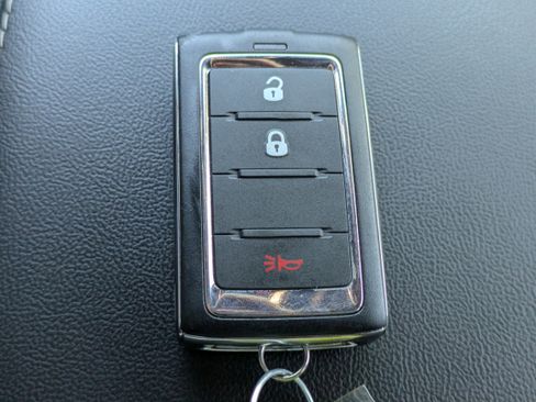 Used 2025 Jeep Grand Cherokee Laredo X image 32