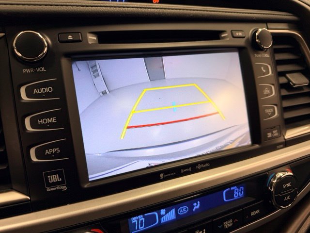 Used 2019 Toyota Highlander Limited AWD/4WD image 12