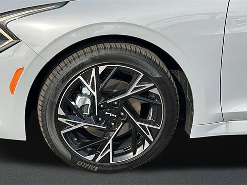 New 2026 Kia K5 GT-Line image 6